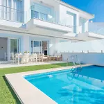 Fantastica Villa Del Lago 1 En Alcudia, Mallorca