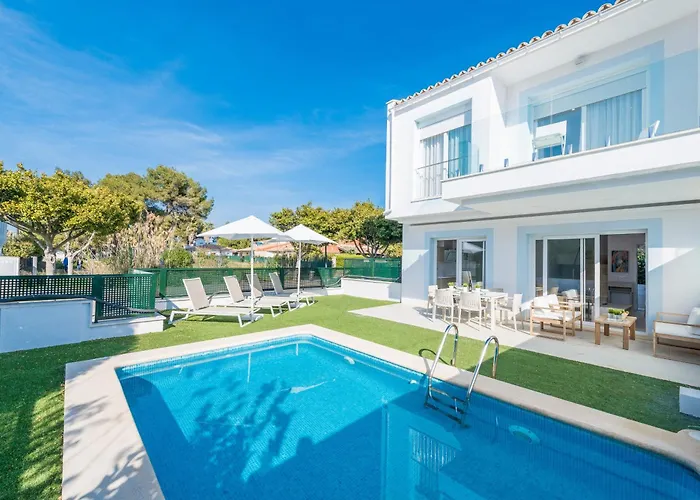 Fantastica Villa Del Lago 1 En Alcudia, Mallorca